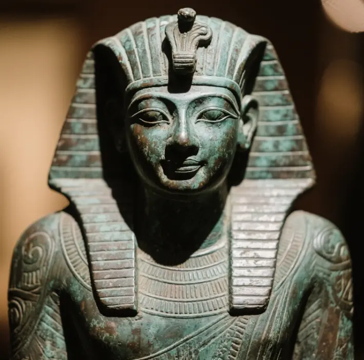 You don't know the art and craft of statue in bronze
