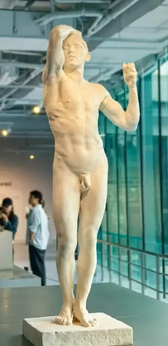 You don't know the art and craft of statue in bronze