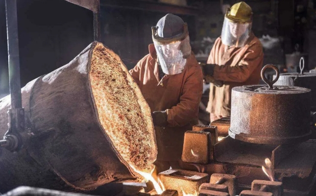 make bronze sculpture