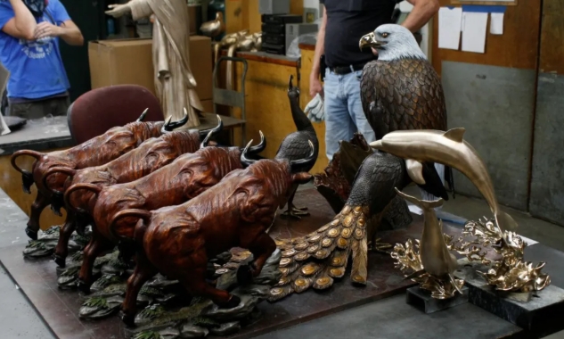 make bronze sculpture