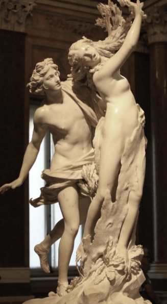 What is the difference between Baroque sculpture and classical sculpture